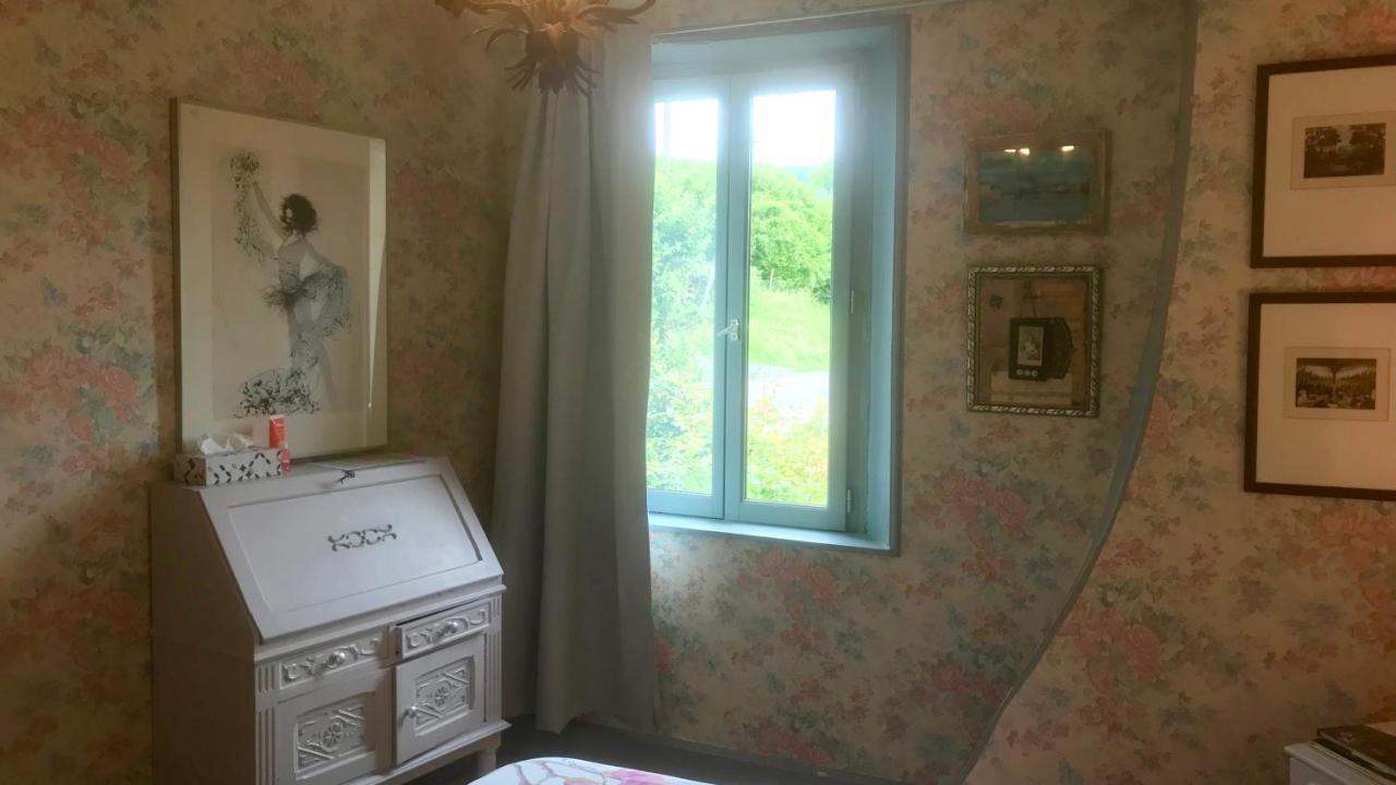 Le Surmelin Bed & Breakfast 'Ombres' Baulne-en-Brie Екстериор снимка
