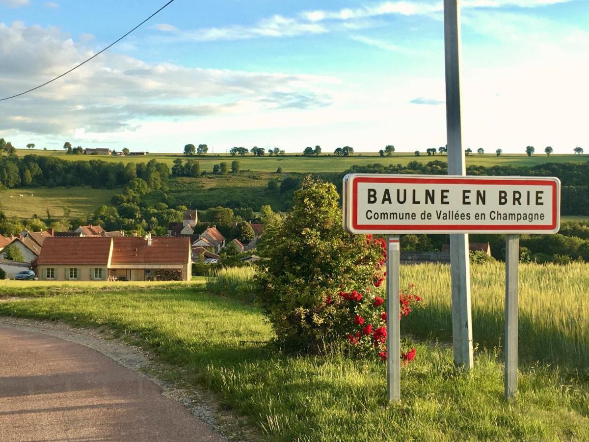Le Surmelin Bed & Breakfast 'Ombres' Baulne-en-Brie Екстериор снимка